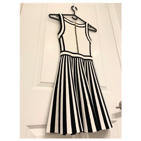 GUESS Sleeveless Mirage Bandage Striped Dress - Picture 3 of 4